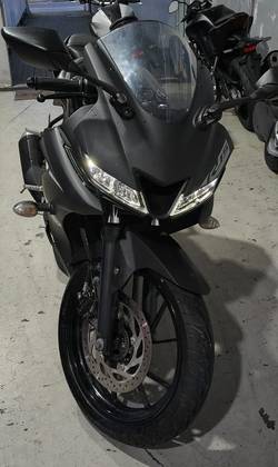 YAMAHA YZF R15 